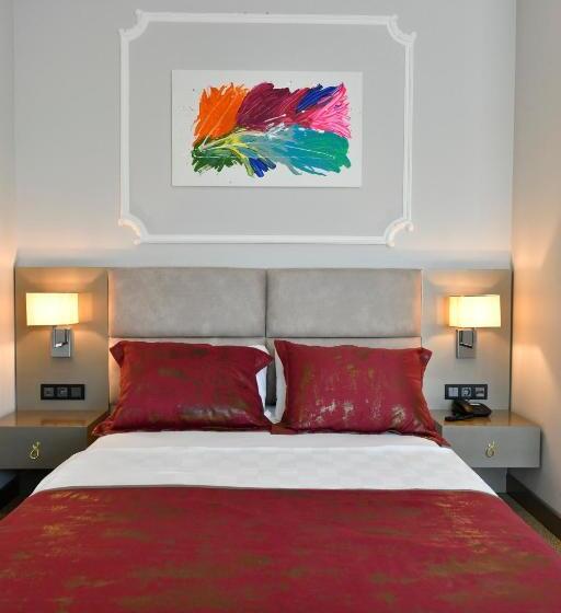 اتاق استاندارد با تراس, Ghan