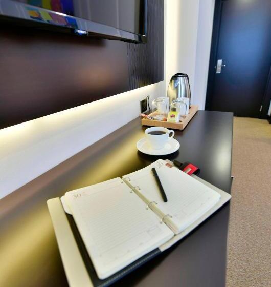 اتاق استاندارد یک نفره, Ghan