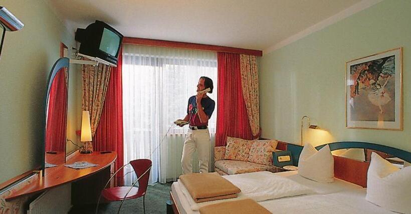 带阳台基本间, Marolt Dependance