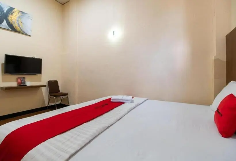 スタンダードルーム, Reddoorz Plus Near Ramayana Pematangsiantar