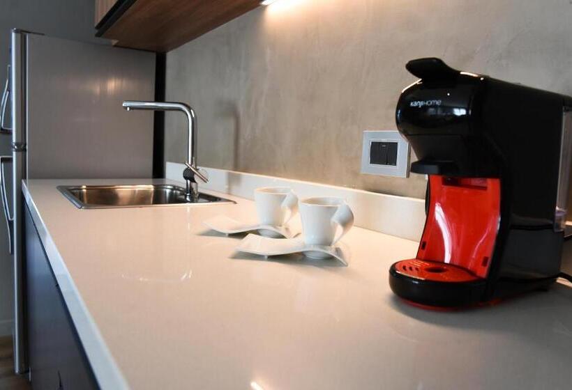 סוויטת סופריור, Soho Suites