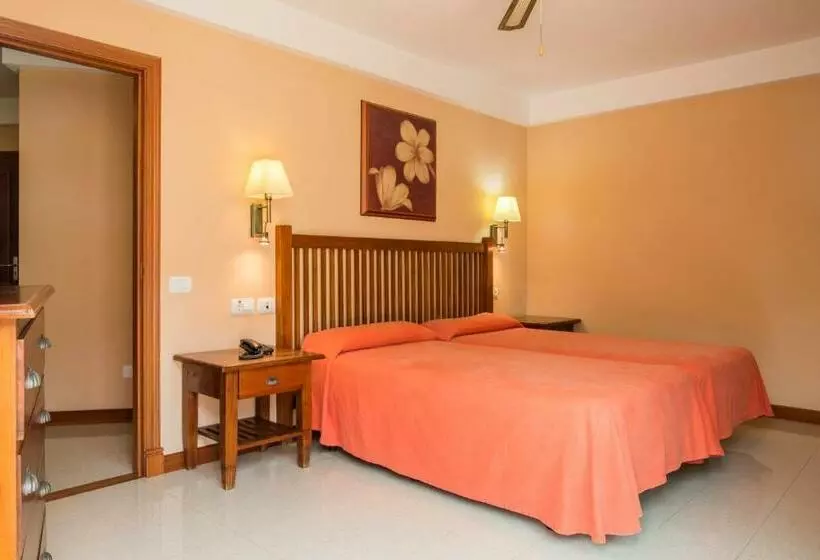 آپارتمان 1 خوابه, Aparthotel El Galeón
