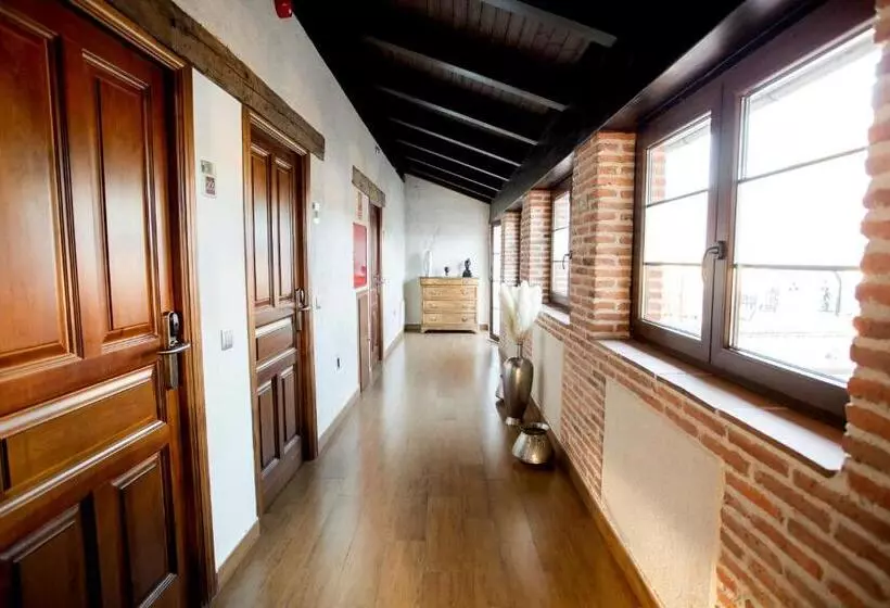 スタンダード4人部屋, Hostería Del Mudéjar ávila