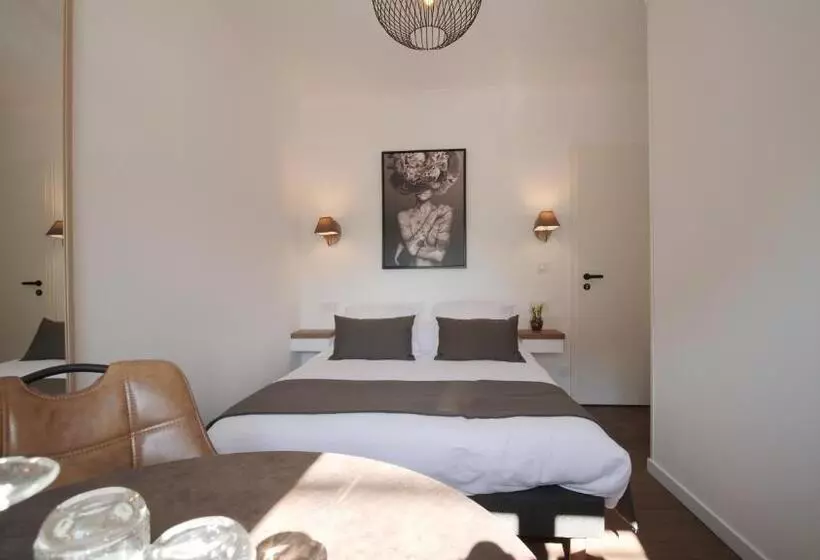 スタンダードルーム, Auberge La Hutte Lurette