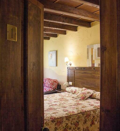 חדר סטנדרט לשלושה, Conjunto Hotelero La Pasera