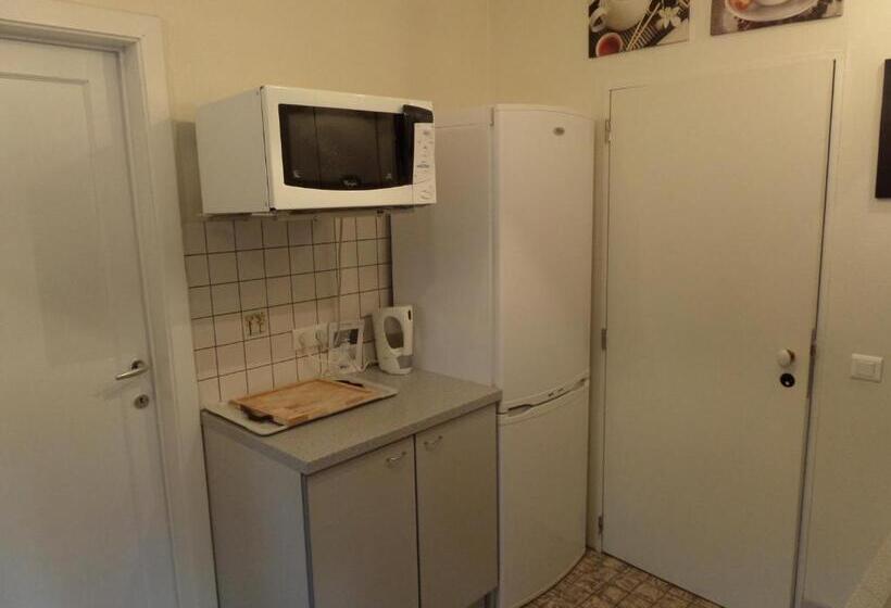 Дом 1 Спальня, L étape Fagnarde Bed, Breakfast & Sauna