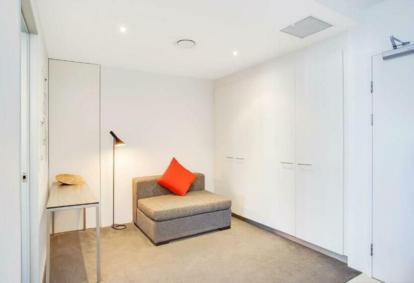 Апартаменты 1 Спальня Вид на Море, Mantra Circle On Cavill