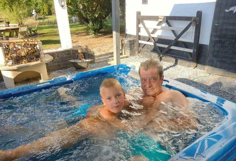 غرفة كومفورت, Moulin De Moxhe Micro Gîte Et Gîte Bed & Dreams