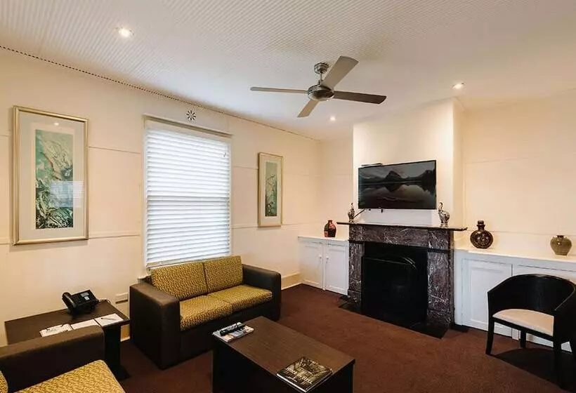 3 Bedroom House, Q Station