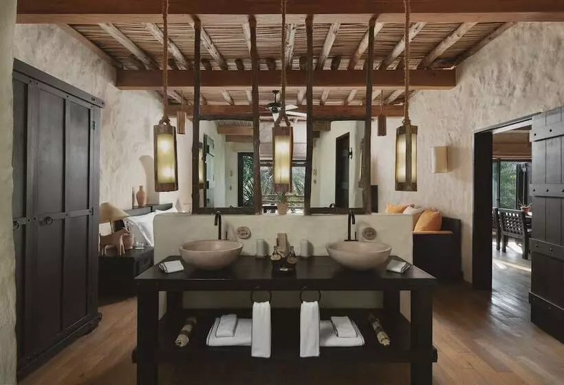 سوییت دوبلکس, Six Senses Zighy Bay