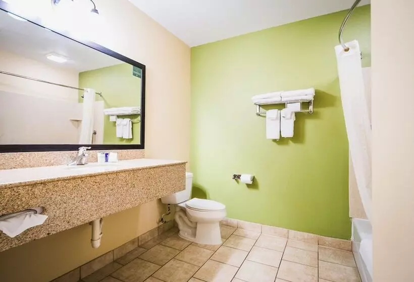 スイート, Sleep Inn & Suites Bakersfield North