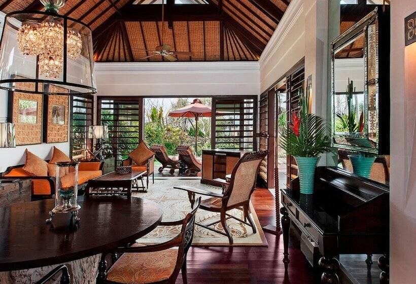 オーシャンビューの１ベッドルームビラ, The St. Regis Bali Resort