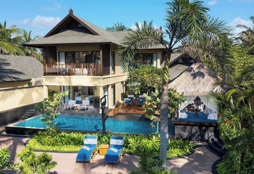 Вилла 4 Спальни, The St. Regis Bali Resort