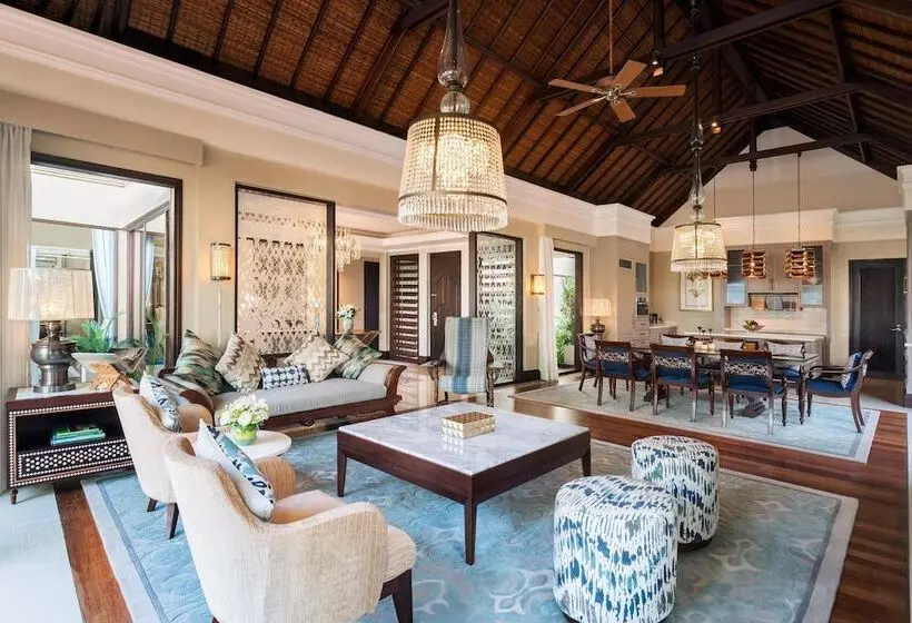 ویلای 4 خوابه, The St. Regis Bali Resort