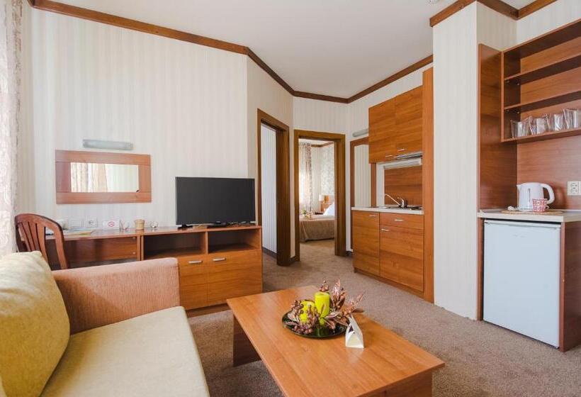 דירת שני חדרים, Vihren Royal Palace