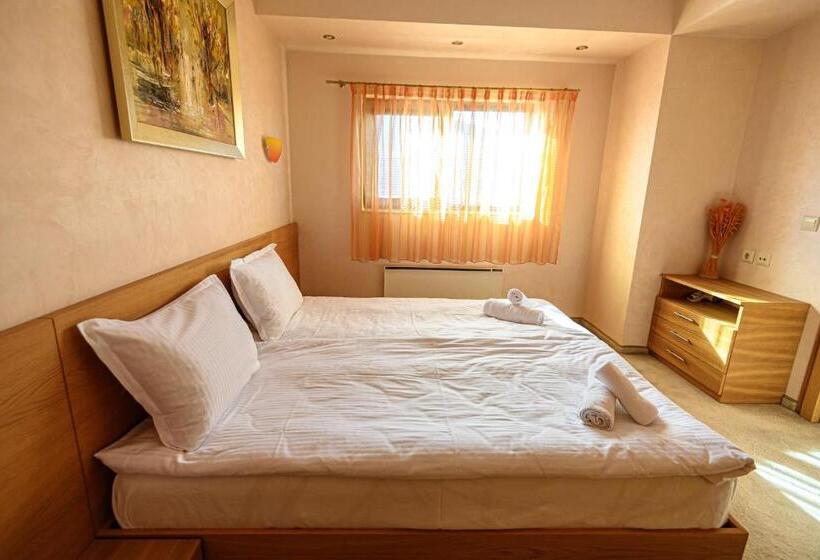 חדר אקזקיוטיב, Vihren Royal Palace