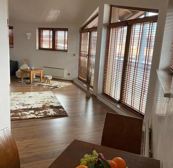 חדר דלוקס עם מיטת קינג, Vihren Royal Palace