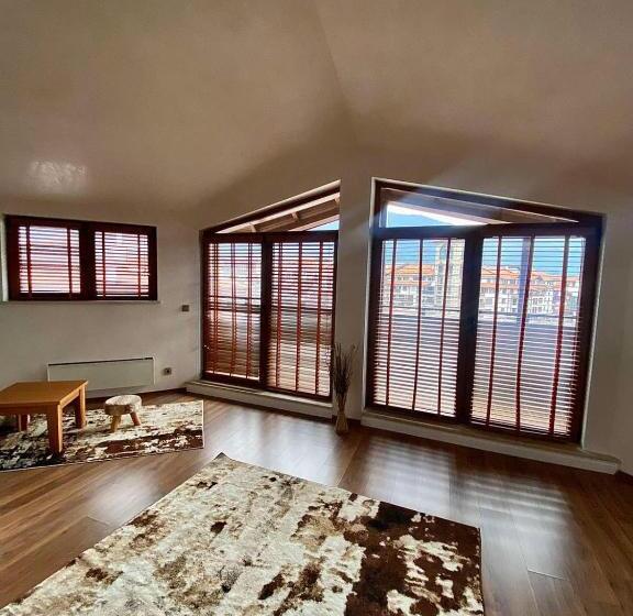 חדר דלוקס עם מיטת קינג, Vihren Royal Palace