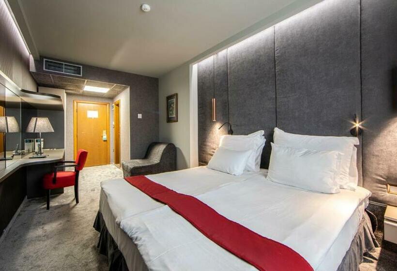 디럭스 룸 가든 전망, Spa Hotel Ezeretz Blagoevgrad