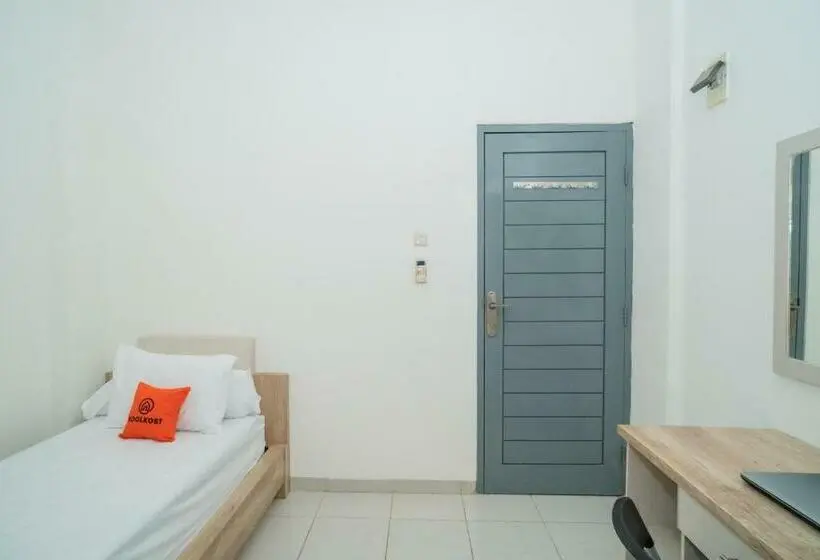 スタンダードシングルルーム, Koolkost Syariah Near Universitas Moestopo Bintaro