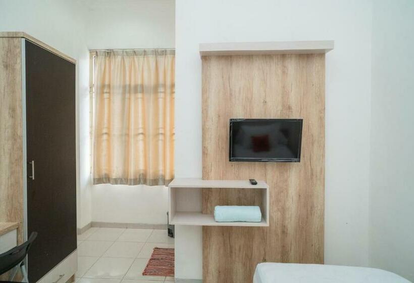 Номер Стандарт Индивидуальный, Koolkost Syariah Near Universitas Moestopo Bintaro