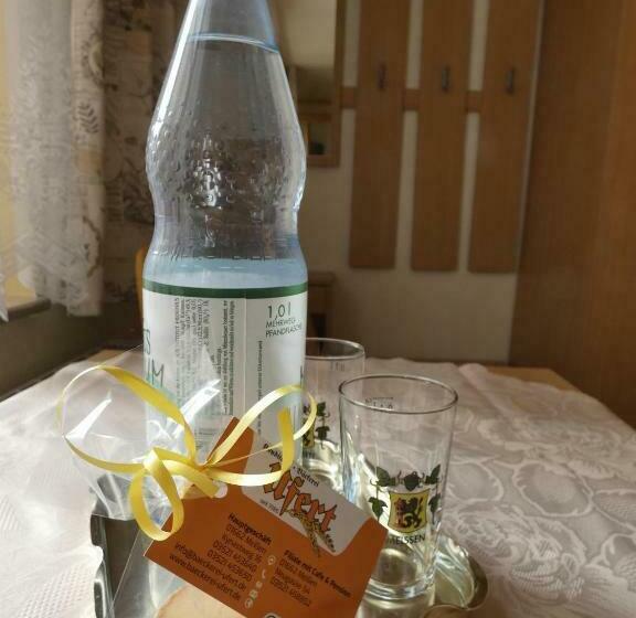 标准间, Pension Ufert