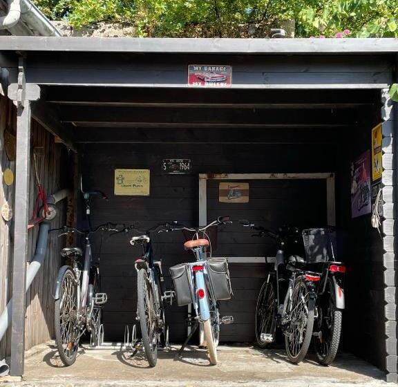 Deluxe Suite King Bed, Chambres De St Michel