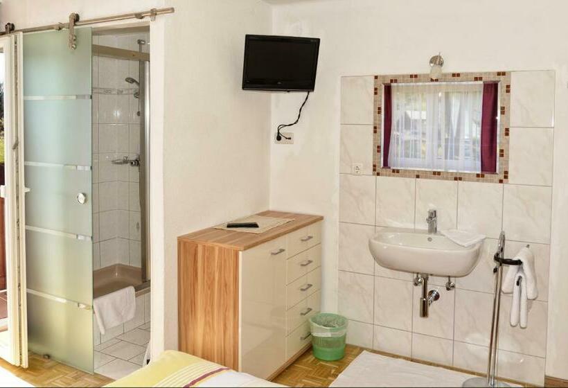 חדר סטנדרט עם מרפסת, Haus Gabriela