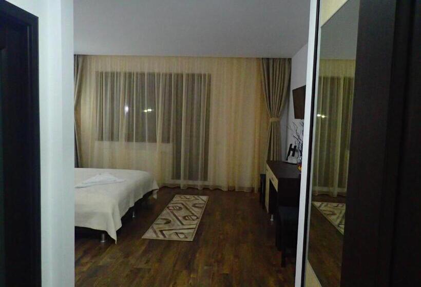 バルコニー付きスタンダードルーム, Indeep Club