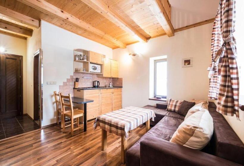 １ベッドルームドゥプレックスアパートメント, Penzion U Lišky