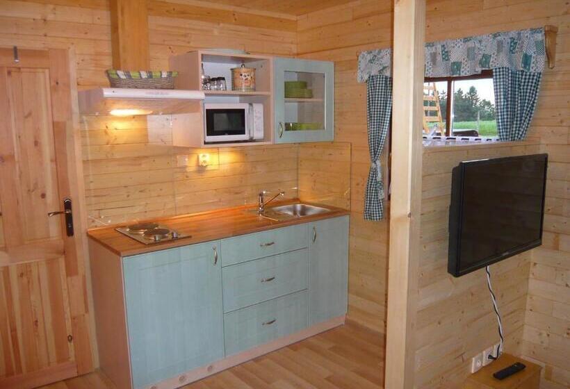 スタンダードバンガロー, Penzion U Lišky