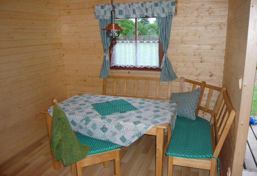 スタンダードバンガロー, Penzion U Lišky