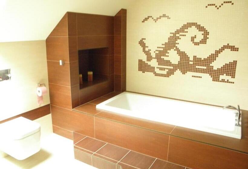 デラックスビラの１ベッドルーム, Penzion U Lišky