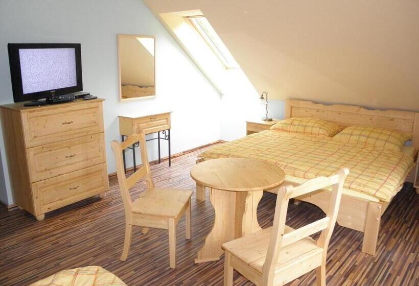 デラックスビラの１ベッドルーム, Penzion U Lišky