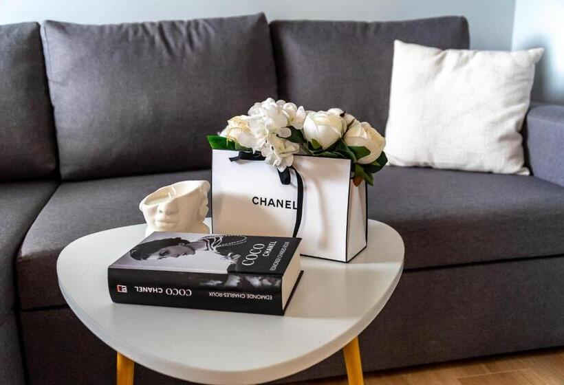 דירה בת חדר שינה 1 עם מרפסת, Royal Paradise Beach