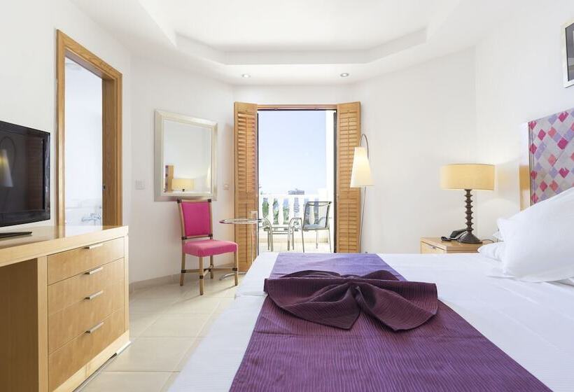 Люкс 3 Спальни, Atlas Suites Tenerife