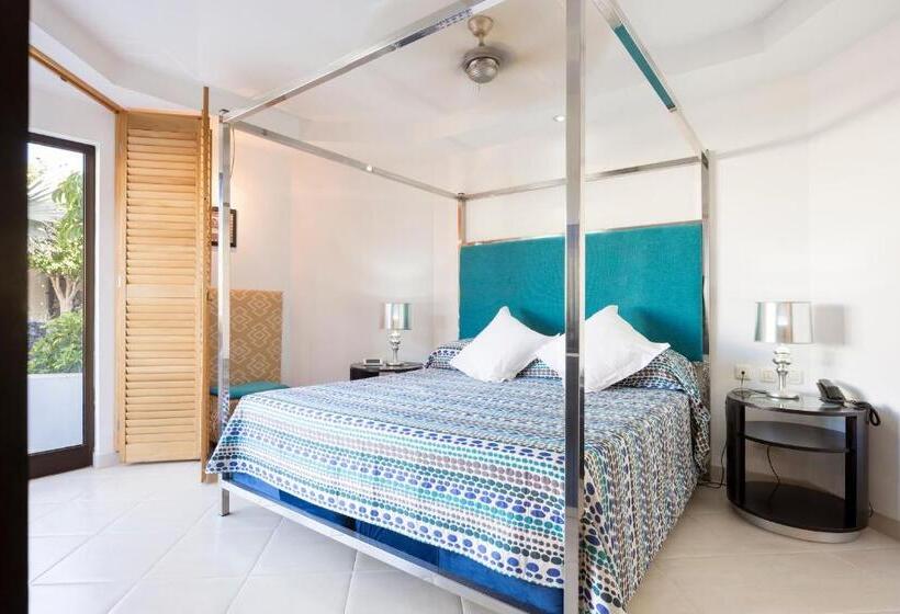 Люкс, Atlas Suites Tenerife