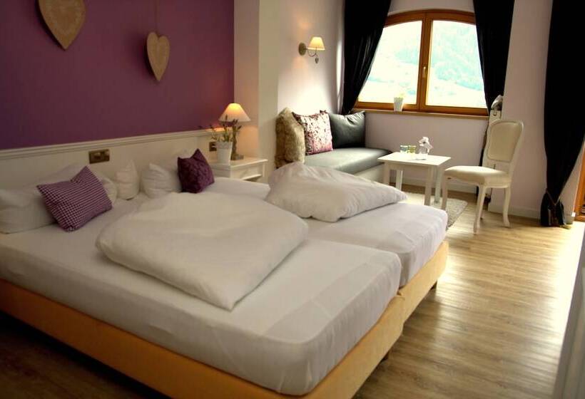 Номер Стандарт с Балконом, Alpenhotel Stefanie