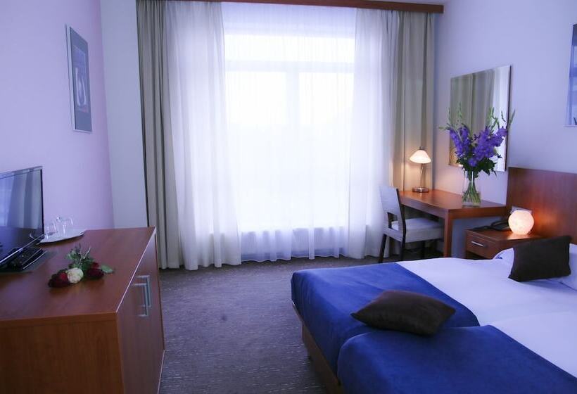 חדר סטנדרט, Academic Hotel & Congress Centre