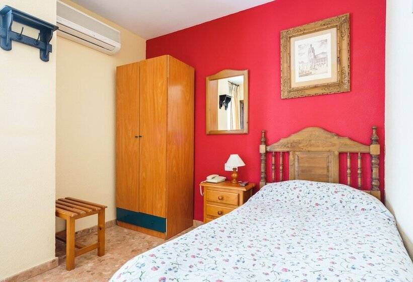 غرفة قياسية فردية, Arunda I