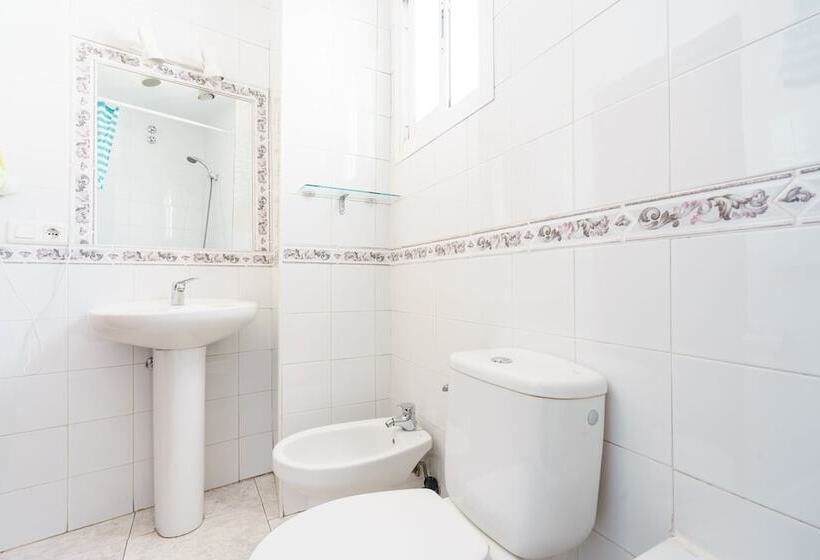 غرفة إقتصادية, Arunda I