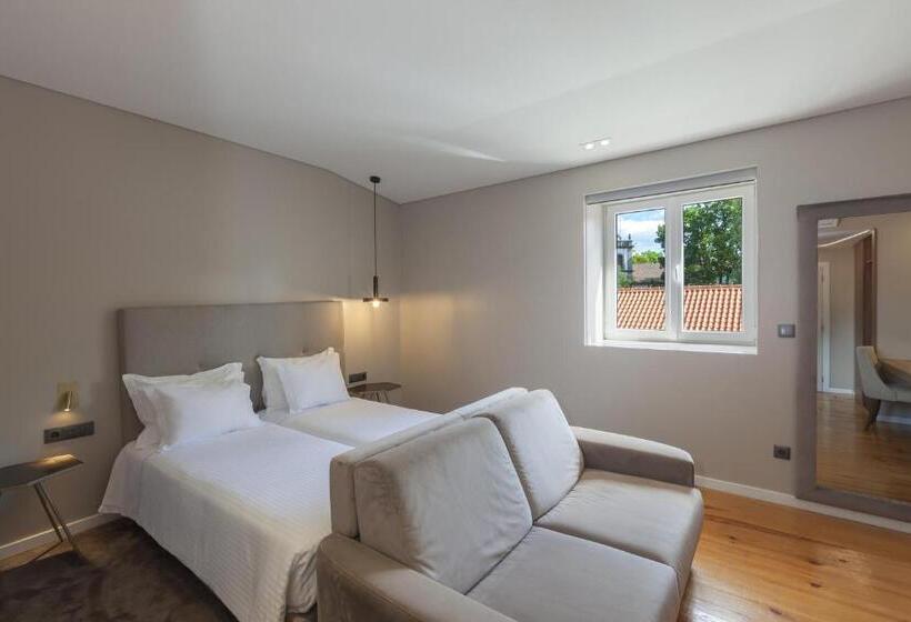 اتاق لوکس, Avenida Boutique