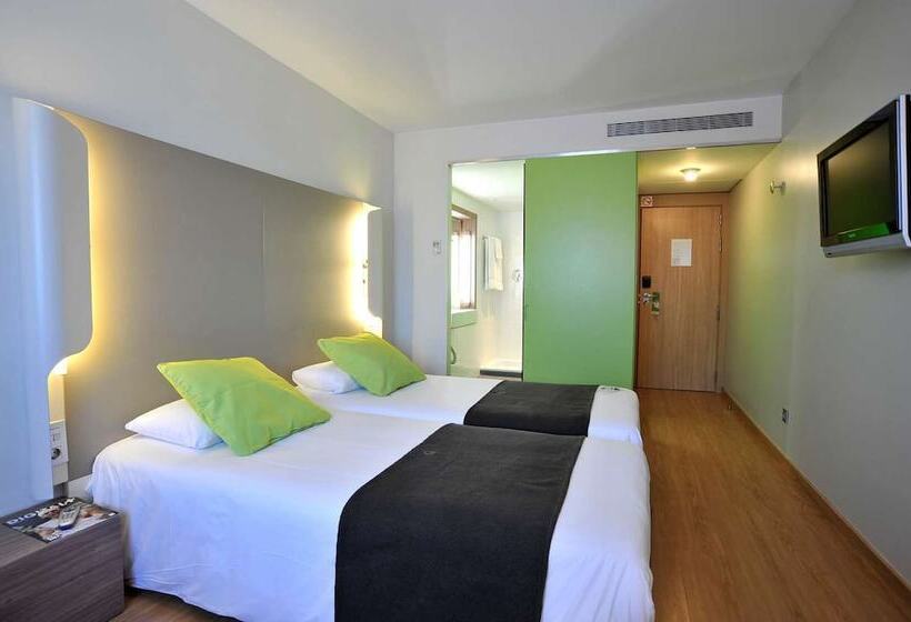 标准间, Travelodge Málaga Airport