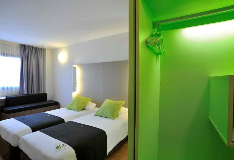 اتاق استاندارد, Travelodge Málaga Airport