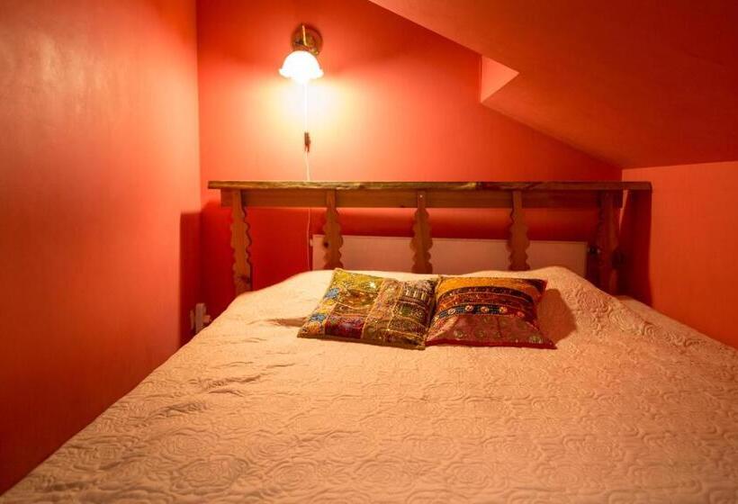 اتاق استاندارد, Fontaine Valhalla