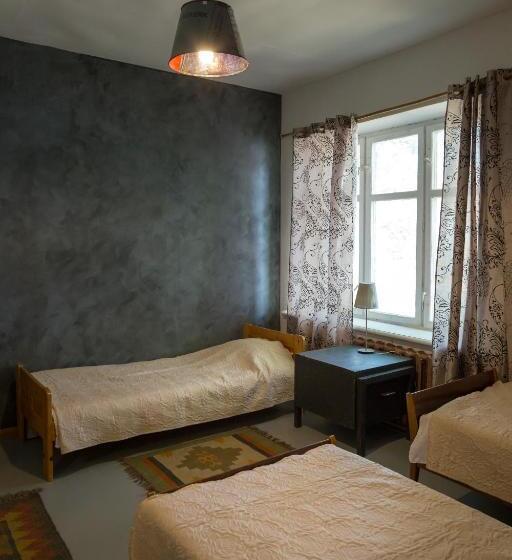 آپارتمان 1 خوابه همکف, Fontaine Valhalla