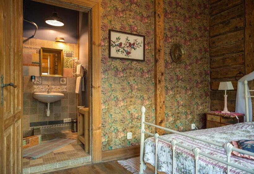 اتاق لوکس, Fontaine Valhalla