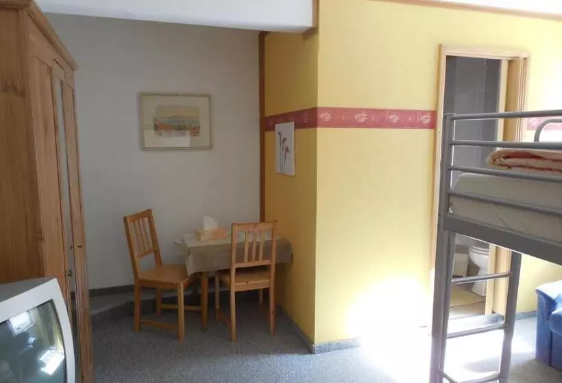 スタンダード４人部屋, Gasthaus Pension Marienhof