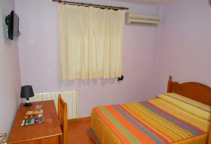 اتاق استاندارد, Hostal Donaire