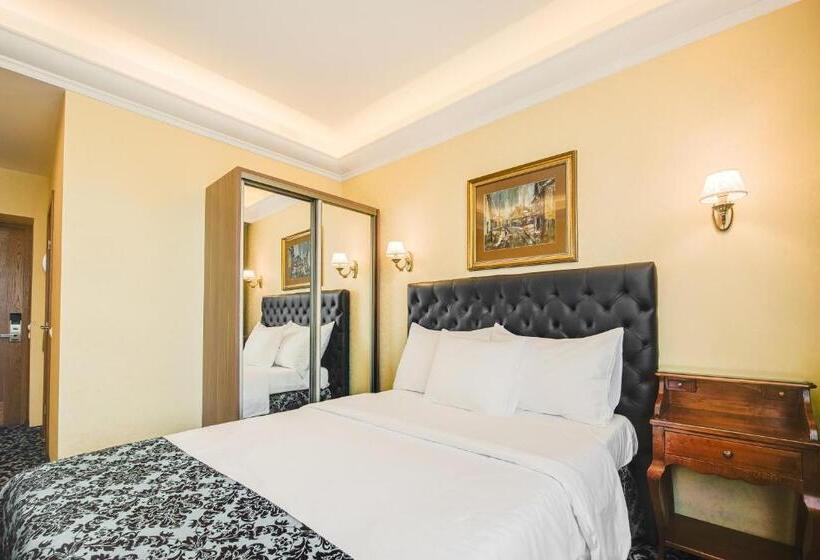 اتاق سوپریور یک تخته, Jelgava